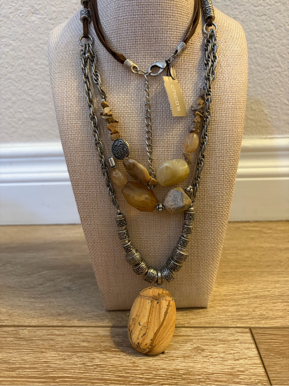 Chico's Layered Brown and Gold Agate Pendant Necklace